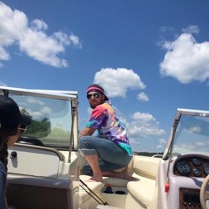 Meet your Posher, Chase